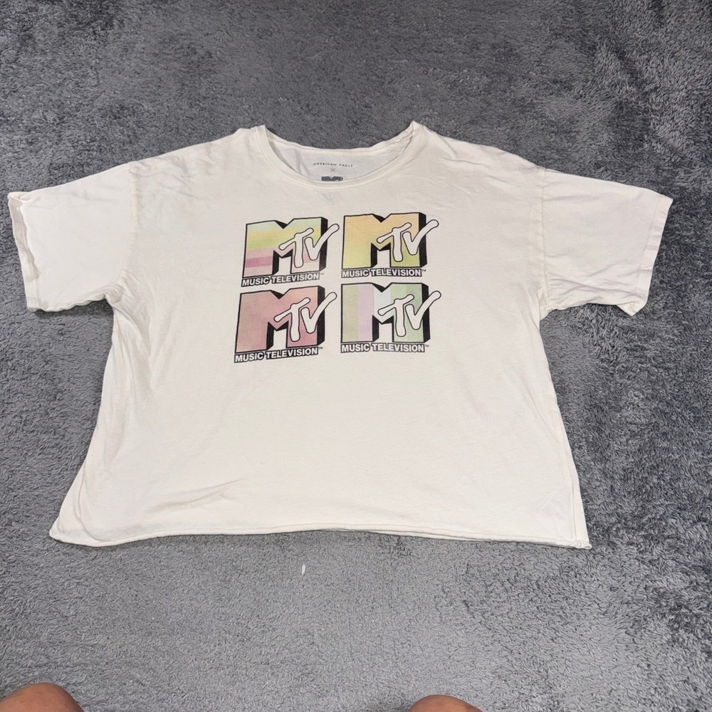 American Eagle MTV Graphic T-Shirt XL White Pastel Logo Cropped Boxy Cotton Tee